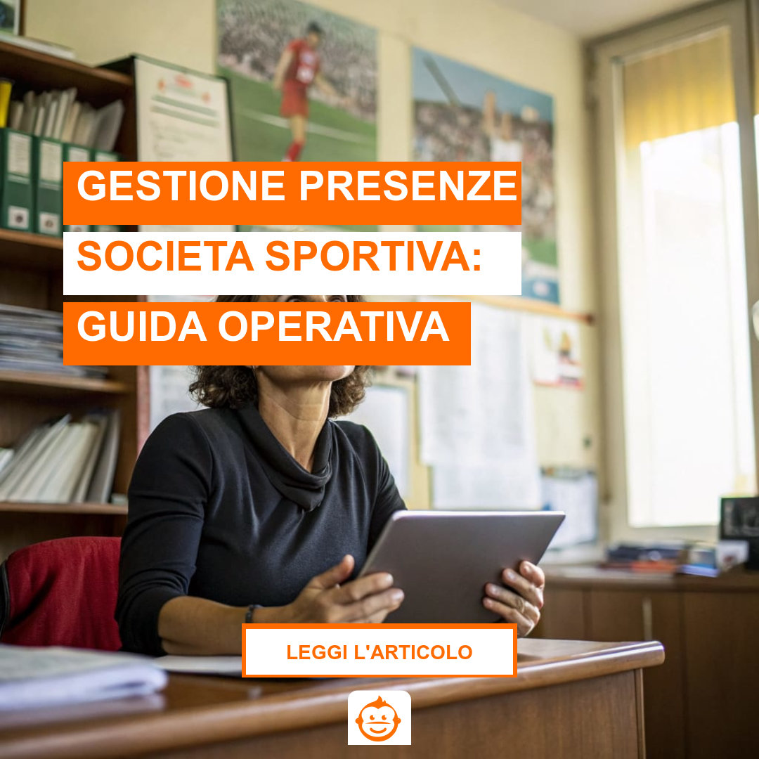 Segretaria di società sportiva che gestisce presenze e iscrizioni con tablet, gestione digitale corsi sport